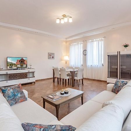 Stay Inn Apartments On Amiryan 4-6 Erivan Exterior foto