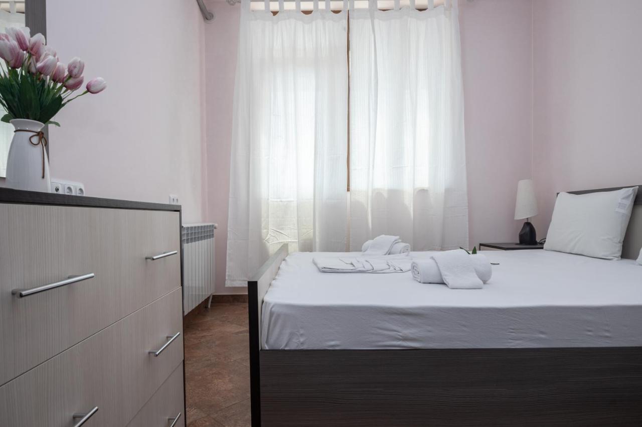 Stay Inn Apartments On Amiryan 4-6 Erivan Exterior foto