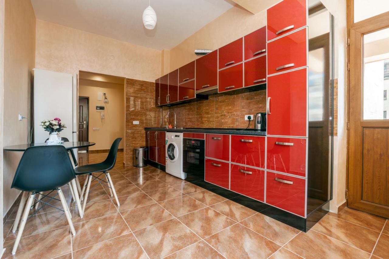 Stay Inn Apartments On Amiryan 4-6 Erivan Exterior foto
